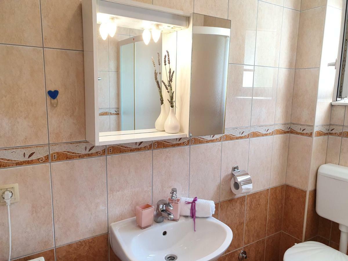 Apartment Tihana Trogir Exteriér fotografie