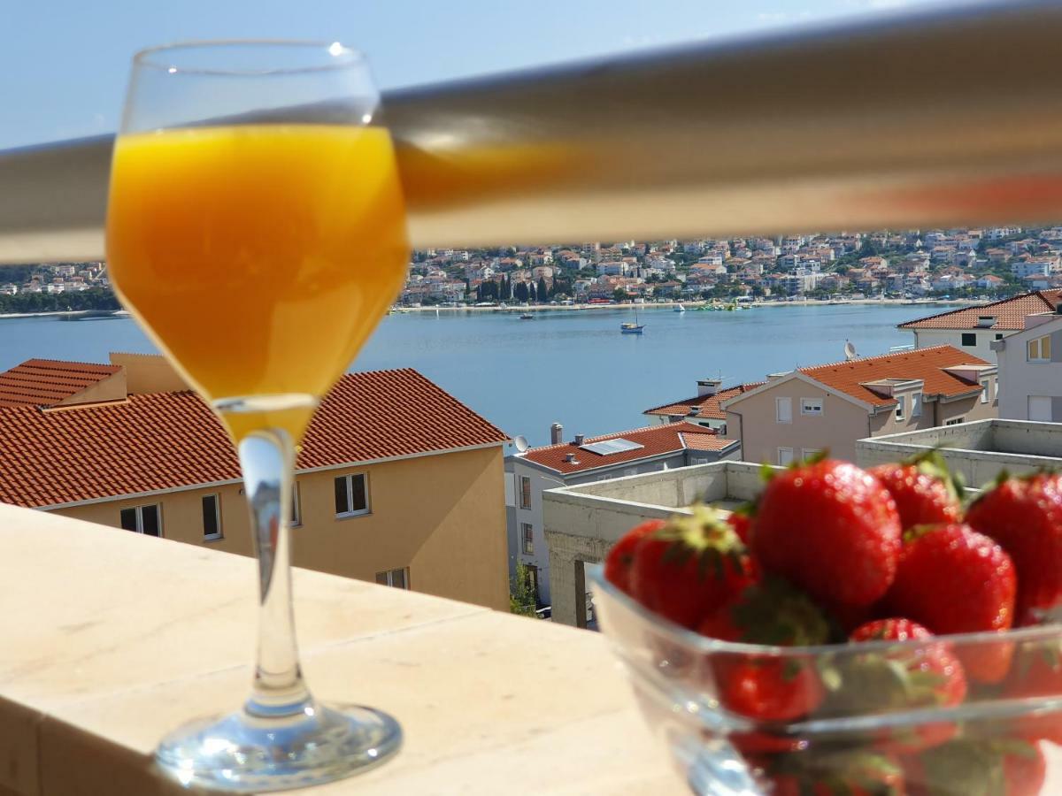 Apartment Tihana Trogir Exteriér fotografie