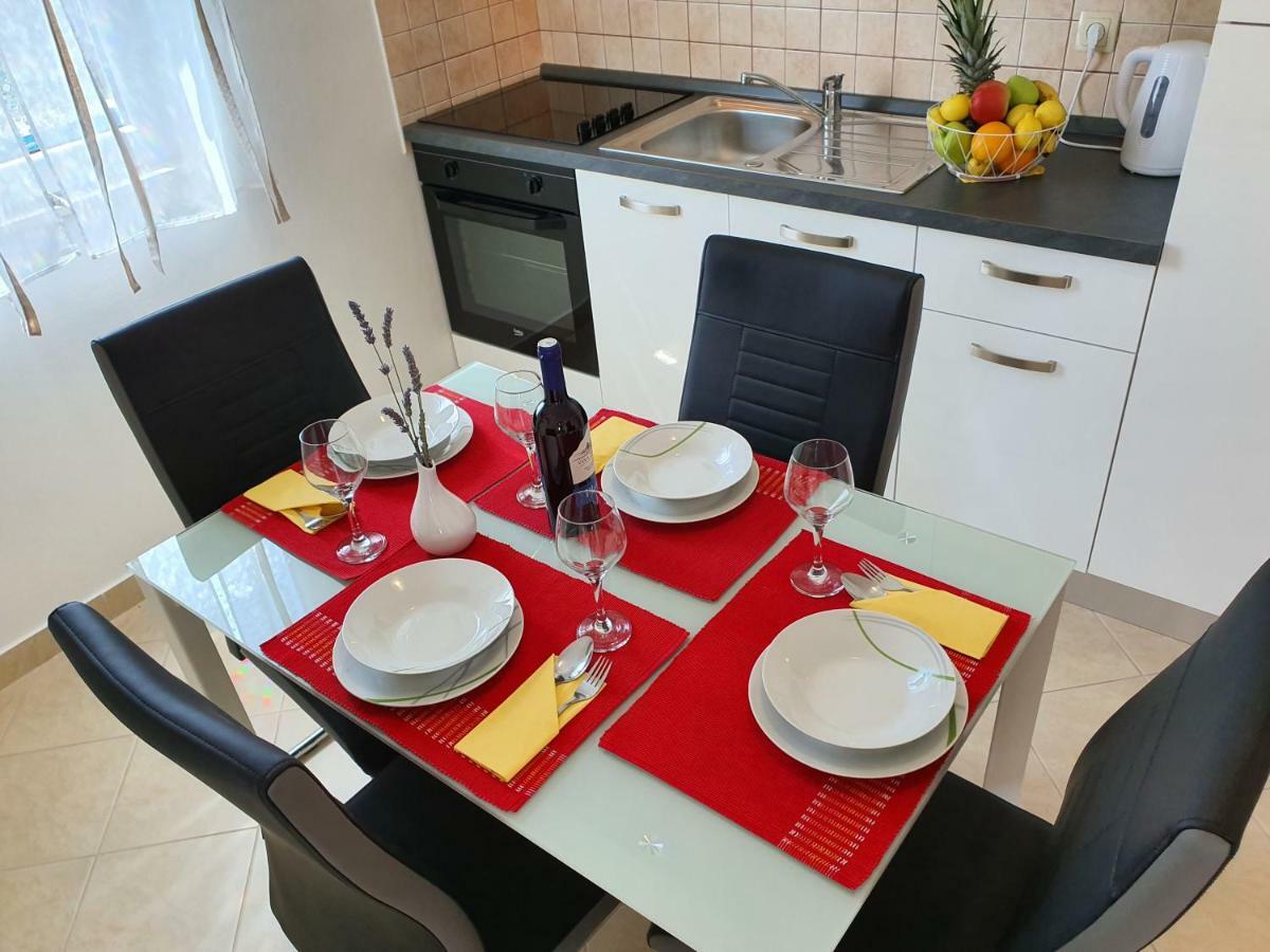 Apartment Tihana Trogir Exteriér fotografie
